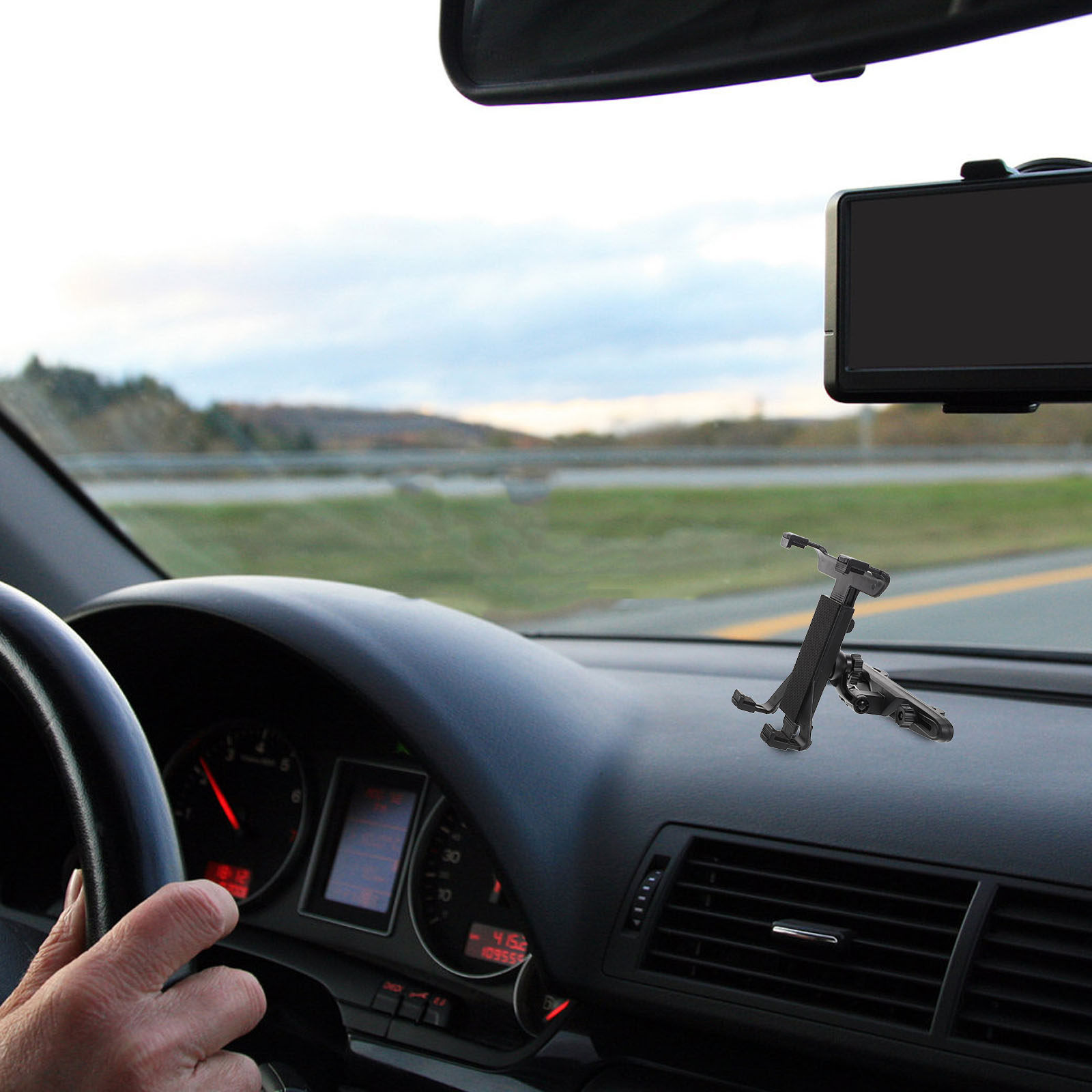 Автомобильный держатель для пл – обзор и цена Tablet Car Mount